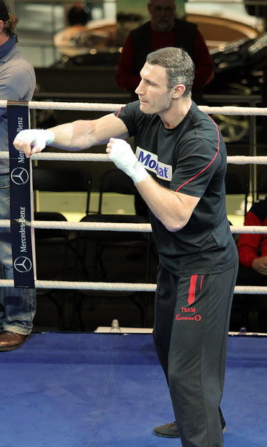 VITALI KLITSCHKO - Shadow Boxing