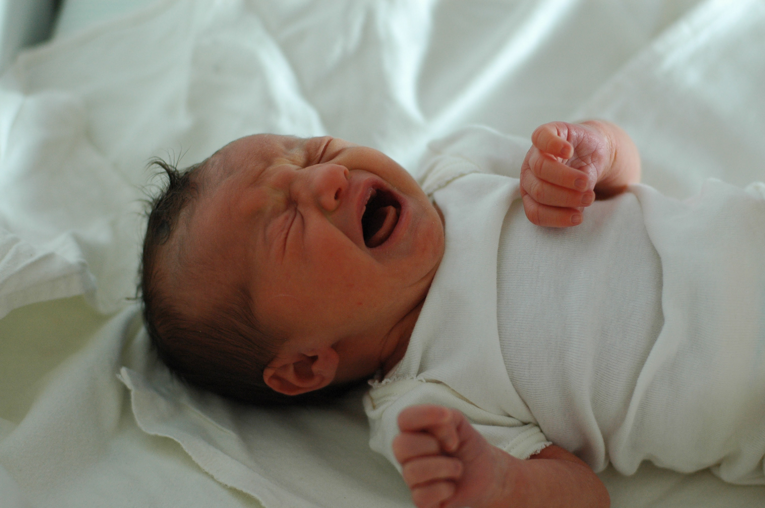Laisser Pleurer Son Bebe Les Consequences Parents Naturellement