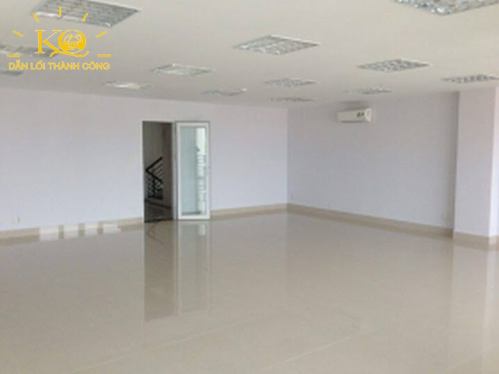 Diện tích văn phòng bên trong