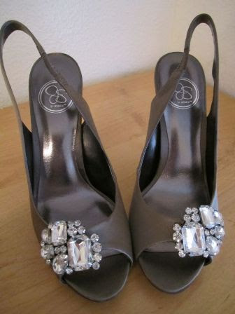 wedding shoes attire dress