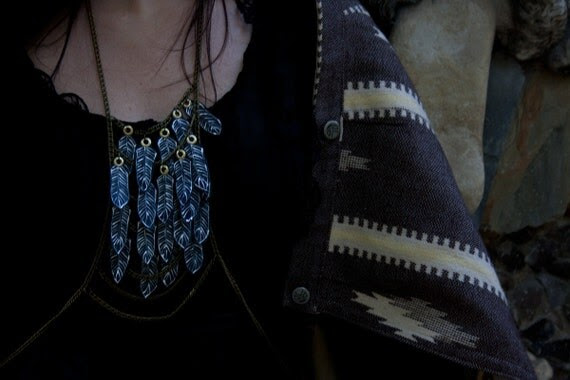 Chulyen - Black feather amulet necklace