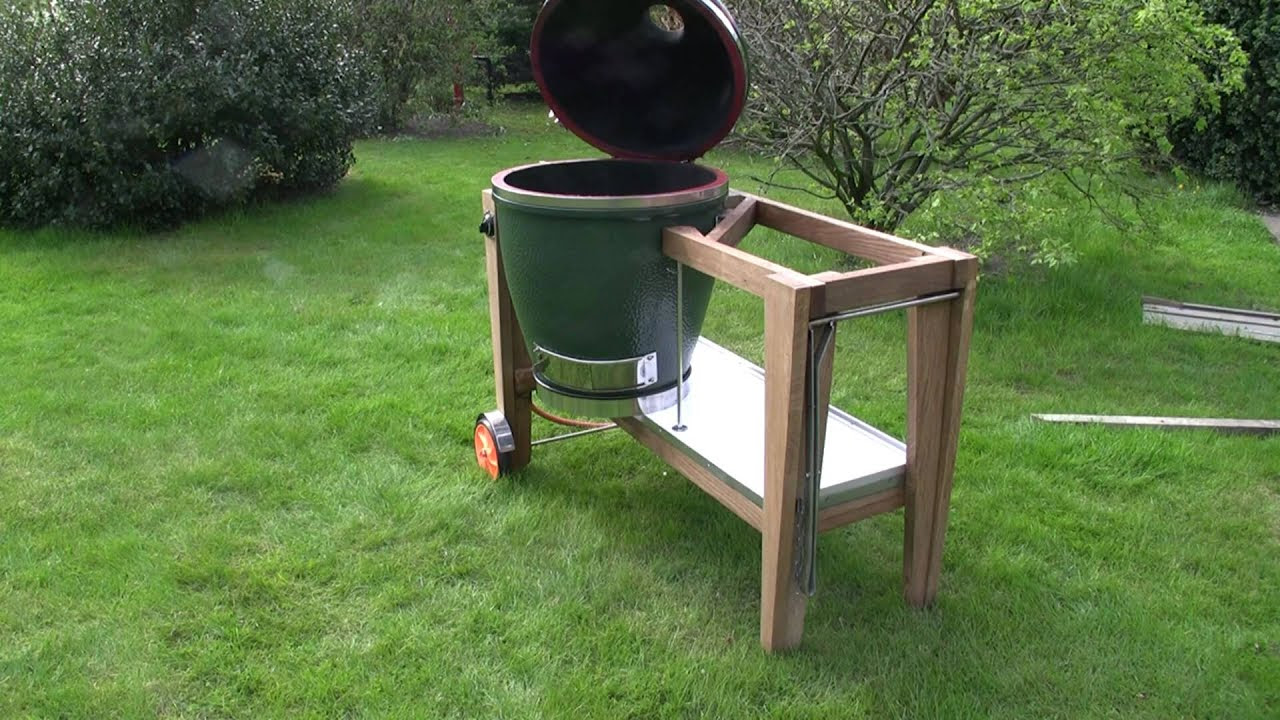 Big Green Egg.. Table.. - YouTube