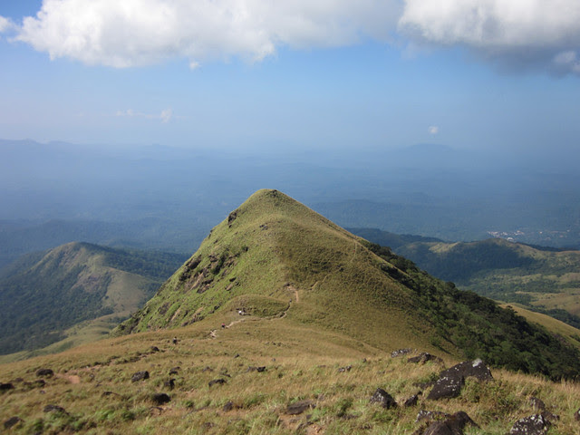 Kumara_Parvatha_Trek_Pushpagiri_Top_Ciming_Down2