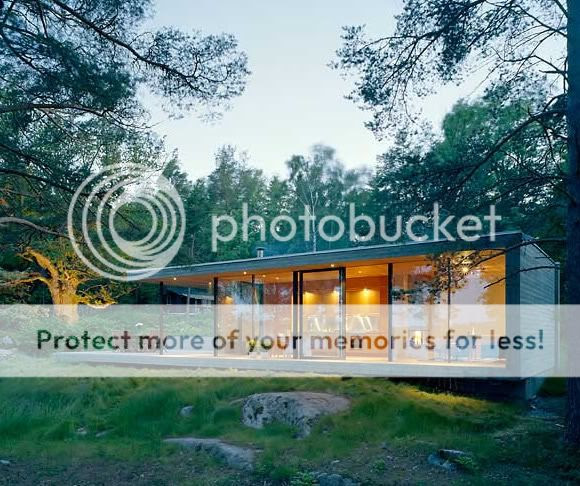 Modern Seaside Cottage Homes on the Sweden's Stockholm Archipelago 