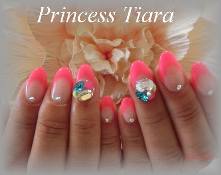 ネオンフレンチネイル 豊田市のネイルサロン スクールprincess Tiara
