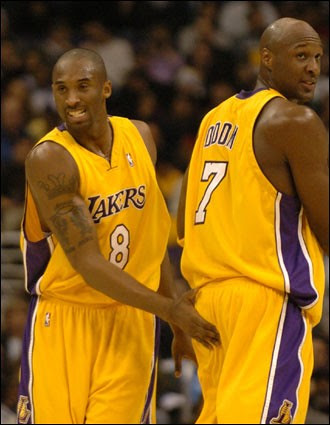kobe bryant logo. Kobe Bryant grabbing Lamar