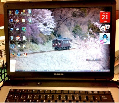 会社pcの壁紙を晒すwww桜の中のわたらせ渓谷鉄道 どう パっと見 普 写真共有サイト フォト蔵