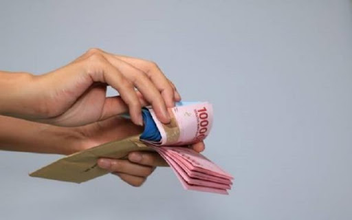 Siap-siap Cek Rekening, Gaji ke-13 PNS Cair Hari Ini - inews