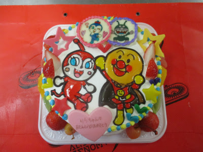 アンパンマンのイラストケーキ はりまやblog 似顔絵ケーキ イラストケーキ 立体ケーキなど