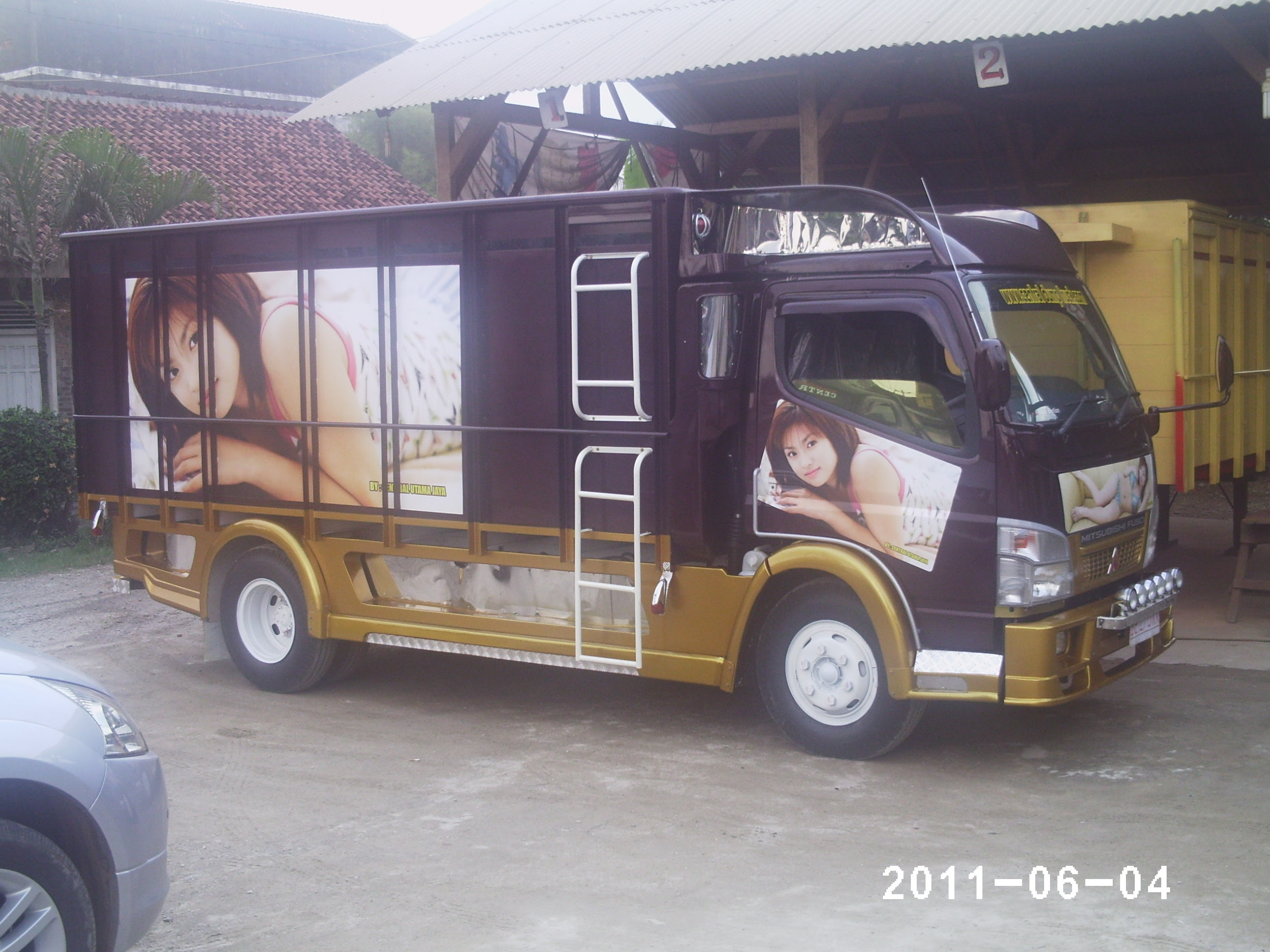 Gambar Modifikasi Mobil Isuzu Truk Modif Mobil