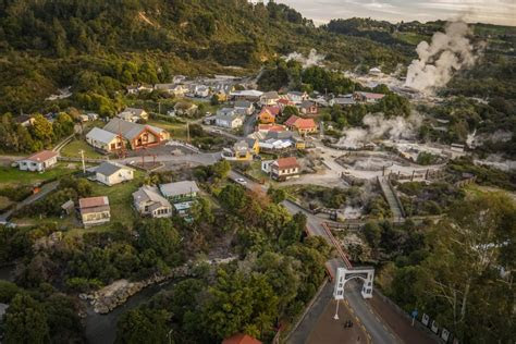 At first, turn off your kindle and your pc and after few seconds on it again. About Our Village - Whakarewarewa The Living MÄori Village