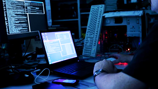 استفذ الآن من دورة مجانية في الأمن والاختراق الاخلاقي والبايثون مع شهادة مجانية كذلك !