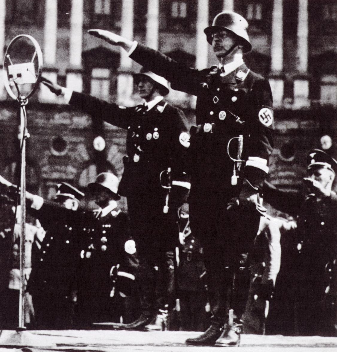Himmler and his entourage