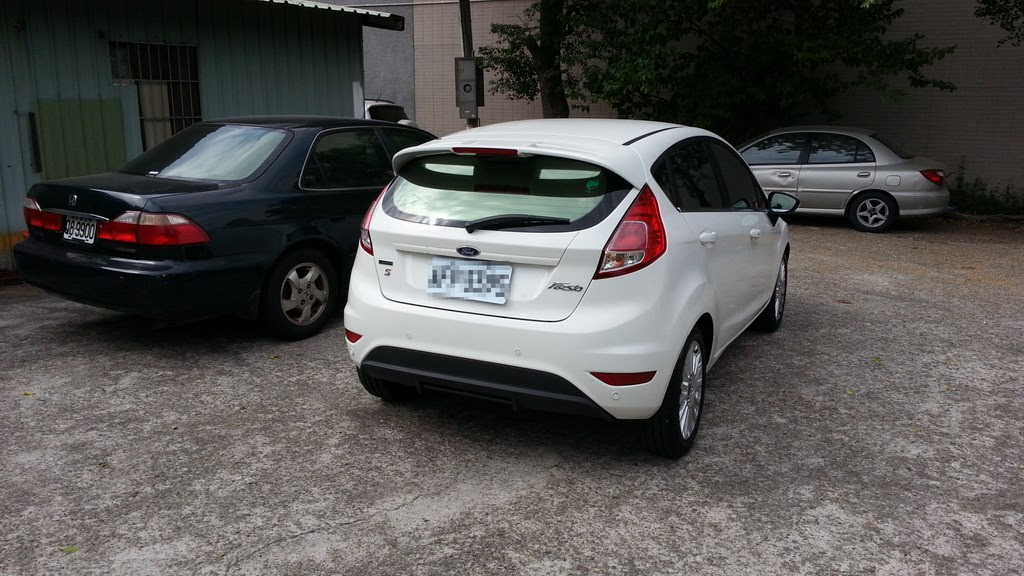 得獎引擎 世界底盤ford Fiesta 1 0 一年車主心得 Ts00937488的創作 巴哈姆特