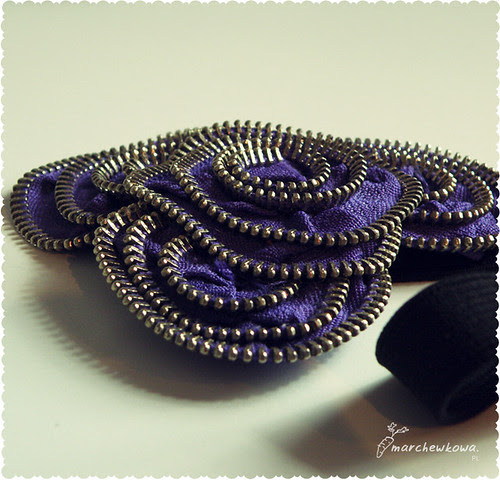 ♥ Zipper headband (close-up)