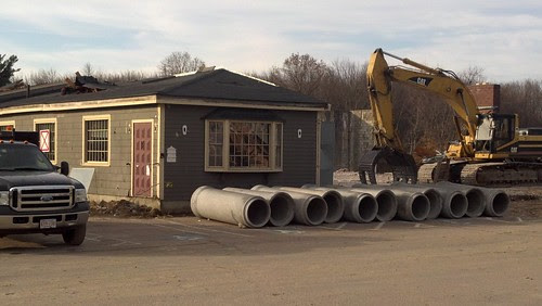 Franklin, MA: BIG Y construction underway