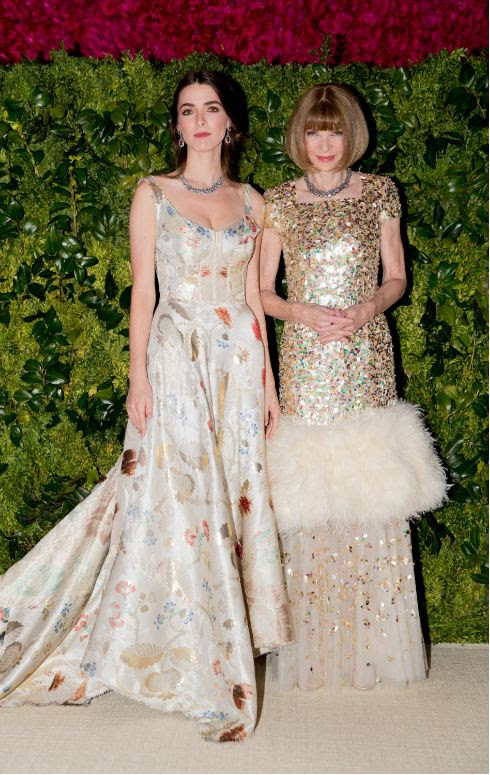  thảm đỏ thường một mình, bên trong Met Gala là đêm quyến rũ trong những bữa tiệc ở Hollywood - ảnh 12.en "title =" thảm đỏ thường một mình, bên trong Met Gala của buổi tối quyến rũ đảng ở Hollywood là - ảnh 12 "rel =" "= PHOTOID" lightbox 1c31a840-2eee-11e7-915b-19efc46c8118 "type =" ảnh "style =" max-width: 100%; "dữ liệu ban đầu =" http : //kenh14cdn.com/2017/2-1493698563628.jpg "width =" "height =" "> </div> <div class=