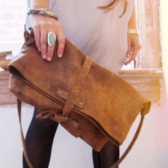 Leather tote. NEED