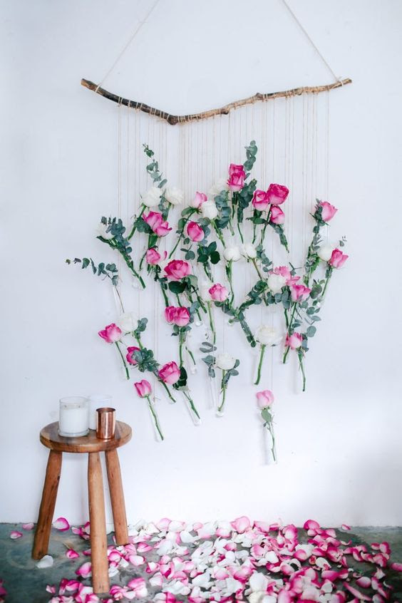 Fascinating Hanging  Flower  Decor  Will Bring Freshness Into 
