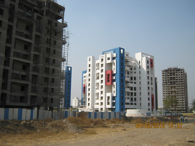 Oravi & Vatika - Visit Gini Viviana, 2 BHK 2.5 BHK 3 BHK Flats & 3 BHK Duplex, behind MITCON, opposite Balewadi Sports Complex, Balewadi, Pune 411 045