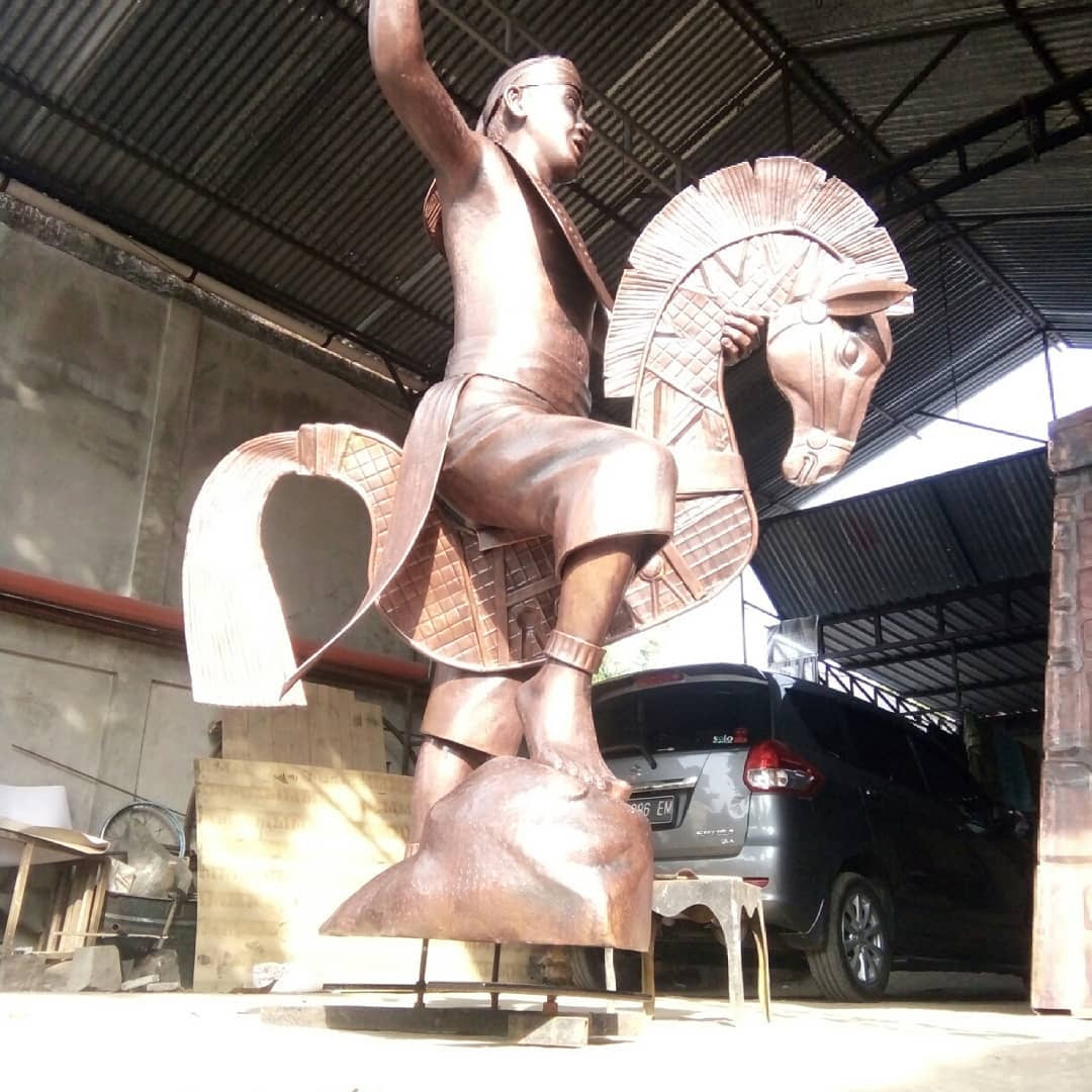 Kerajinan patung  tembaga dan  kuningan CV Lion Art