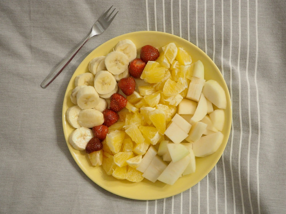 hedelmälautanen