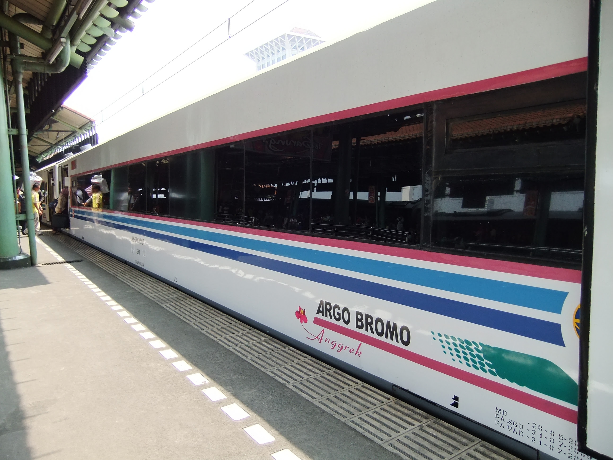 Desain Gerbong  Kereta Api Indonesia dari Masa ke Masa 