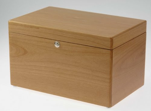Dulwich Designs 72053 Wooden Jewellery Box