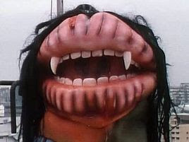 釣りに行ったら口の周りがヒリヒリ 唇も日焼けするんだね へた釣り こむ