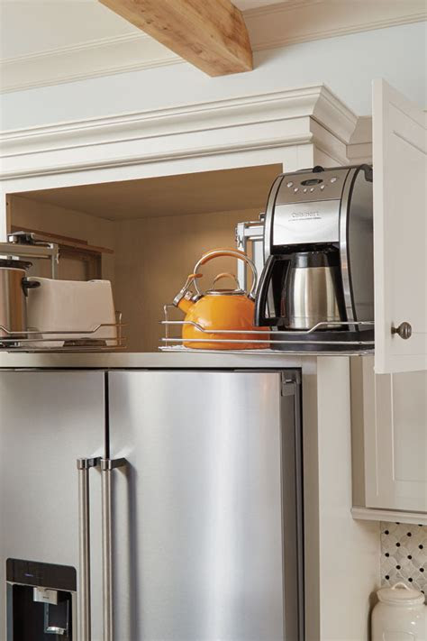 This traulsen 1‐section reach‐in freezer features the tempassure airflow system maintains consistent air temperature by regulating the airflow to match the . Thomasville - Organization - Wall Refrigerator Pullout