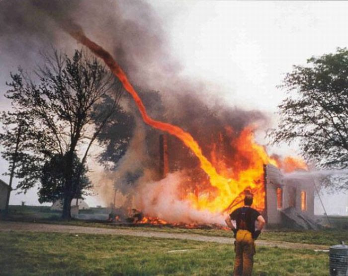 80 Real Photos That Look Fake (80 pics)