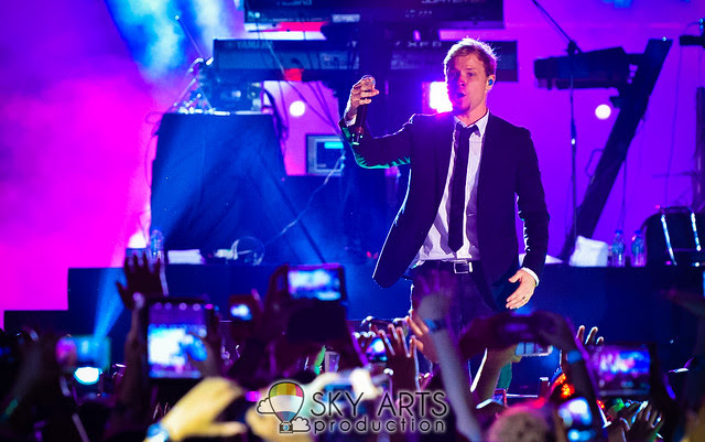 Twin Towers Alive 2013 2NE1 BackStreet Boys MizzNina Caprice #TTAlive Day 2 | TianChad.com