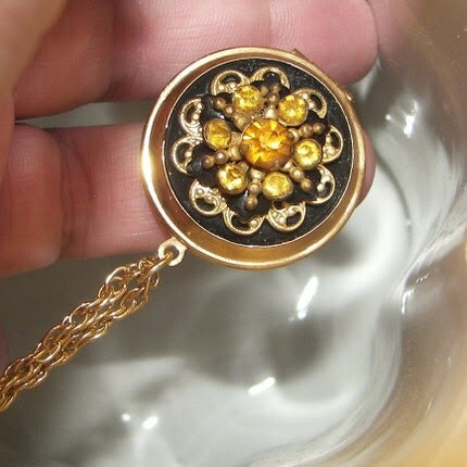 VINTAGE NECKLACE - LOCKET - FABULOUS VICTORIAN PIECE