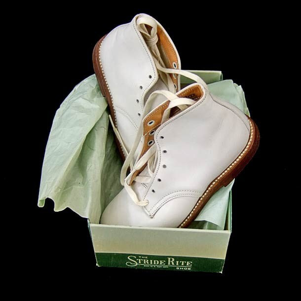 ... High Top, Extra Support... Unused STRIDE RITE Size 7 12 B in Original