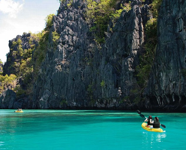 Other kayaks: Clear Blue Hawaii also develop a multitude of other kayaks and accessories