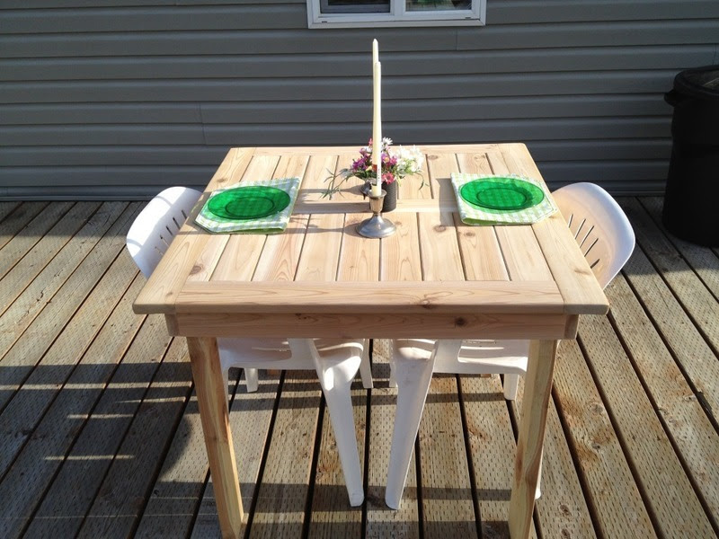 Ana White | modified outdoor dining table - DIY Projects