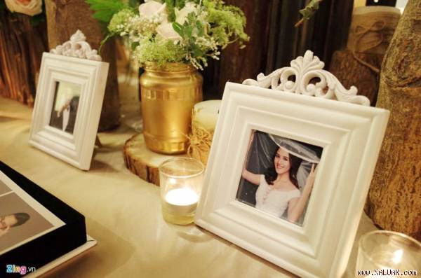 Á hậu Hoàng Anh rạng rỡ bên chú rể 9X