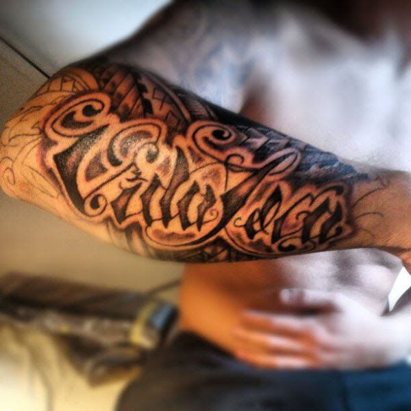 Tatouage Homme Avant Bras Phrase Tribal
