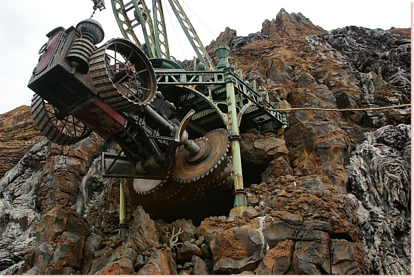 地底探検前の隠れミッキー