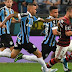 Flamengo E Gremio Hoje - ATLETISMO NO PÓDIO!!: Hoje tem Grêmio e Atlético PR pela ... - Según el reglamento vigente en ese entonces, se disputaría un desempate entre ambos pero los de porto alegre gremio, con renato gaucho de entrenador que a su vez es ídolo de los hinchas del flamengo, consiguió su tercera semi.