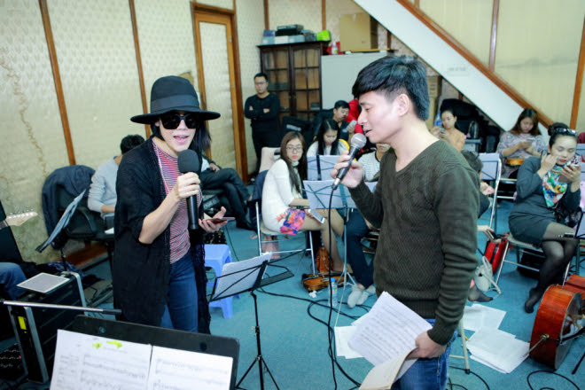 Phó Đức Phương hướng dẫn Bằng Kiều, Thu Phương hát