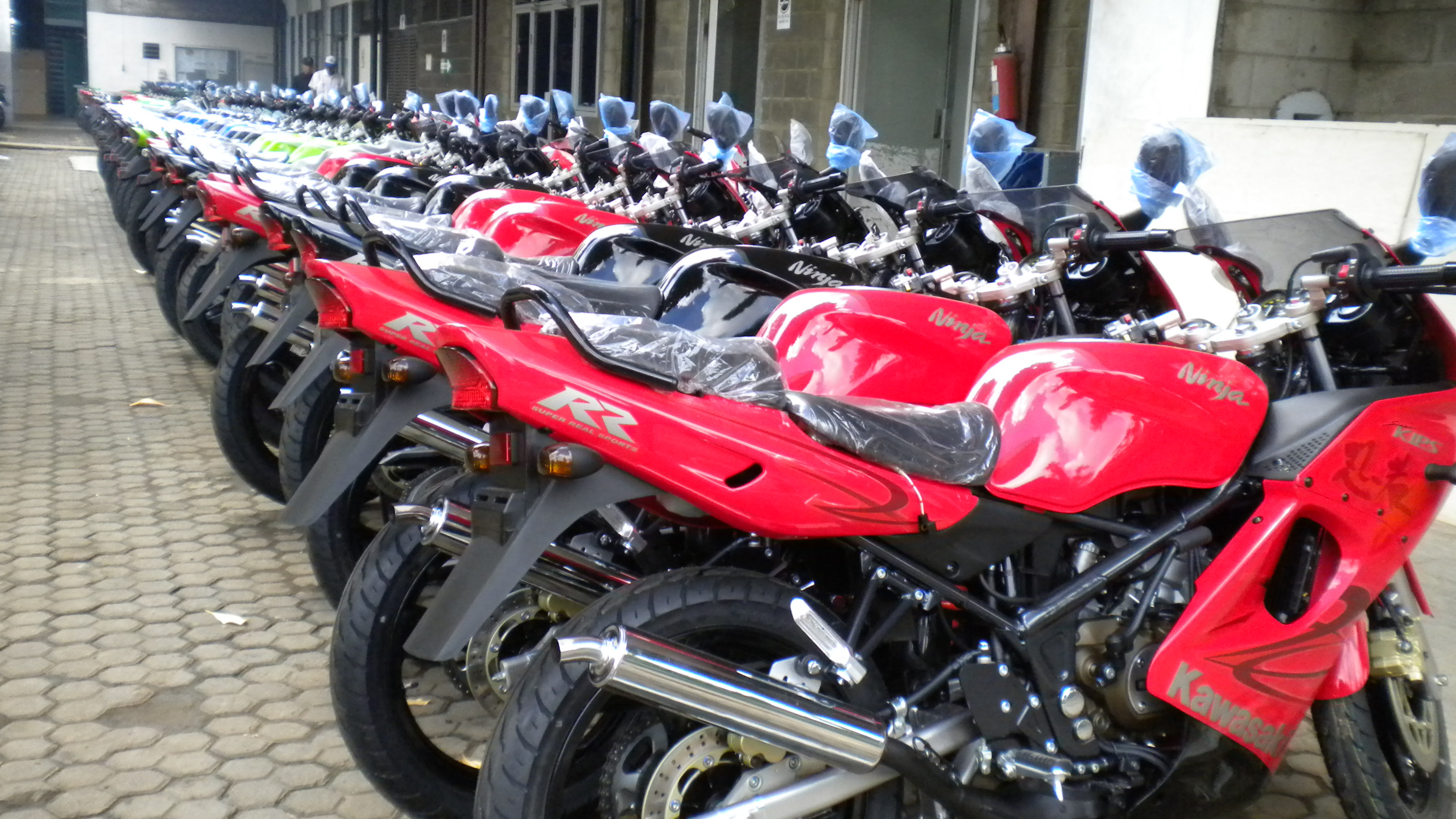 Honda Genio Modifikasi Motor Kawasaki Ninja 150rr Honda Genio Modifikasi Motor Kawasaki Ninja 150rr