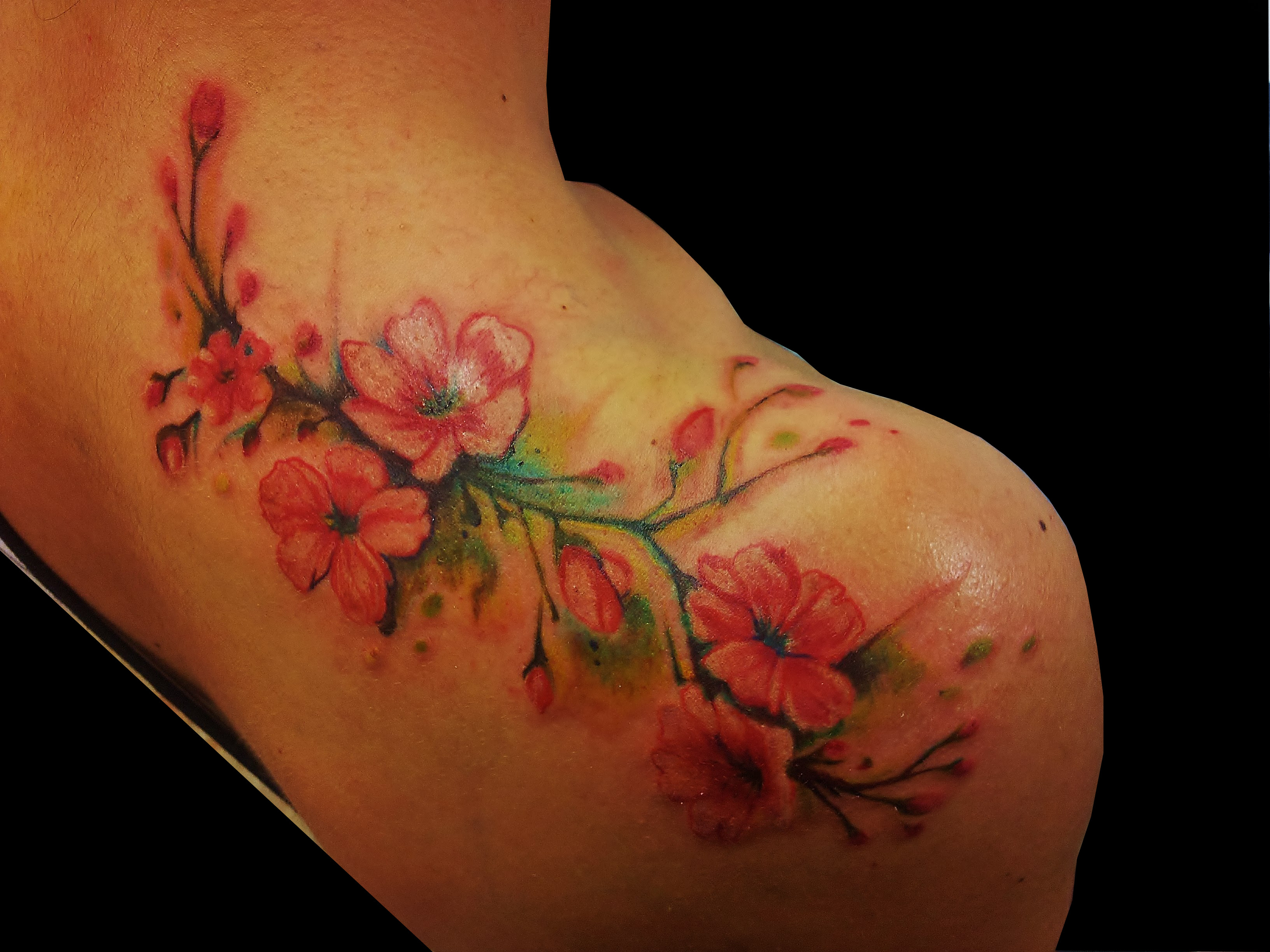 Tatuaggio Fiori di Pesco significato disegni e fotografie