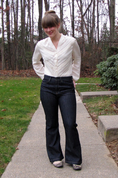 White Thrifted Blouses Indidenim Jeans Madden Girl Shoes 