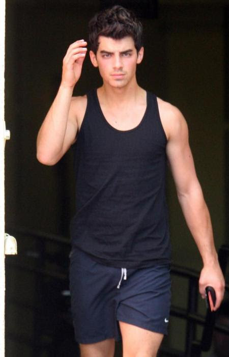 joe-jonas-sexy-haircut-picture