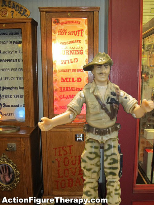 Action Figure Therapy - Tumblr Lml6zwRLDD1qa5qiDo1 500