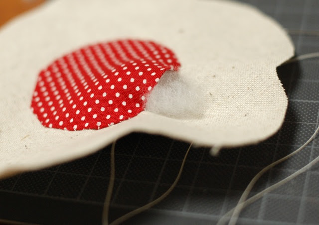 How to make a hana coaster 7