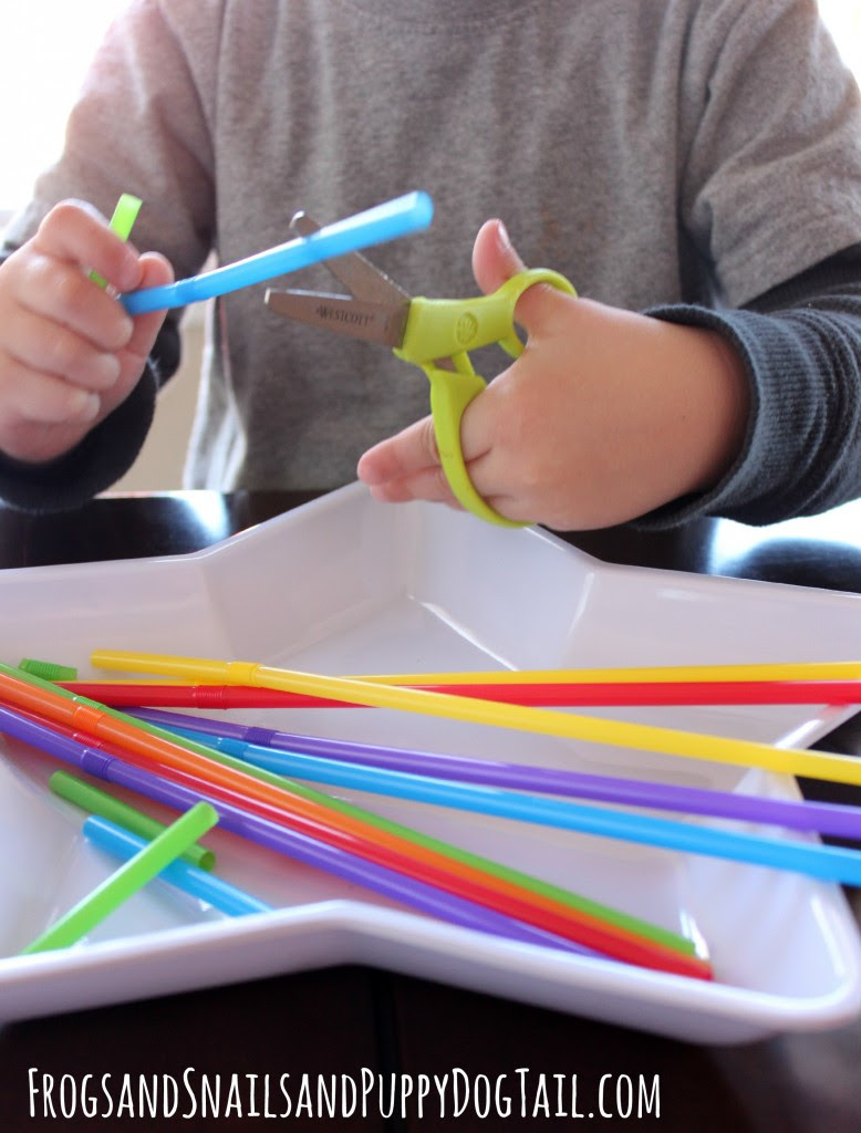 Rainbow Straw Scissor Skills - FSPDT