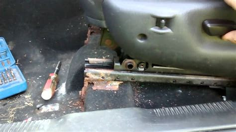 Sometimes even reliable old garage doors bite the dust or need major repairs. 1999 to 2004 jeep grand Cherokee limited seat fix - YouTube