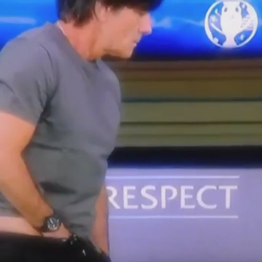 1) He scratches his balls.